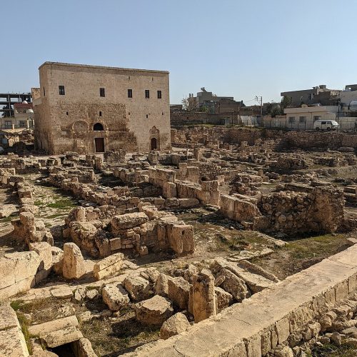 Outside_view_over_the_Church_of_Saint_Jacob_of_Nisibis_archeological_site